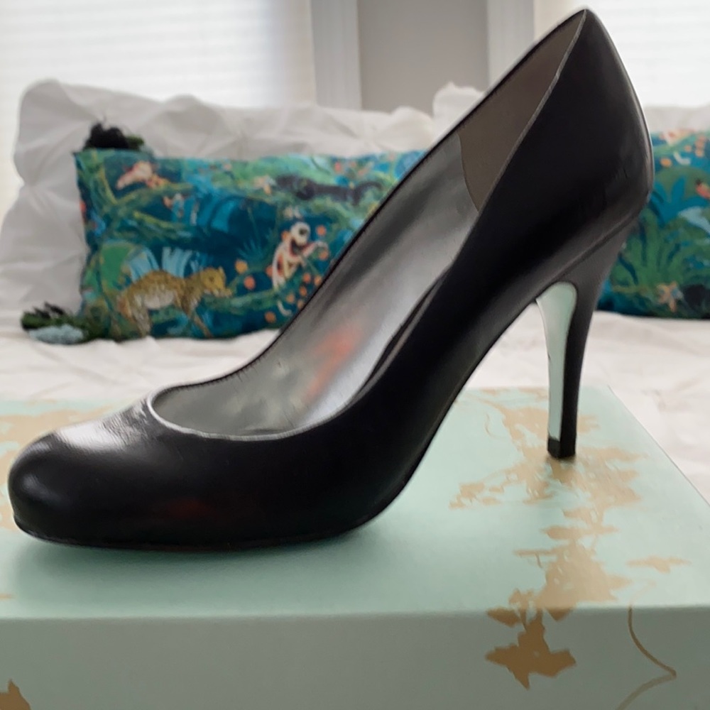 Jessica Simpson brown leather heels